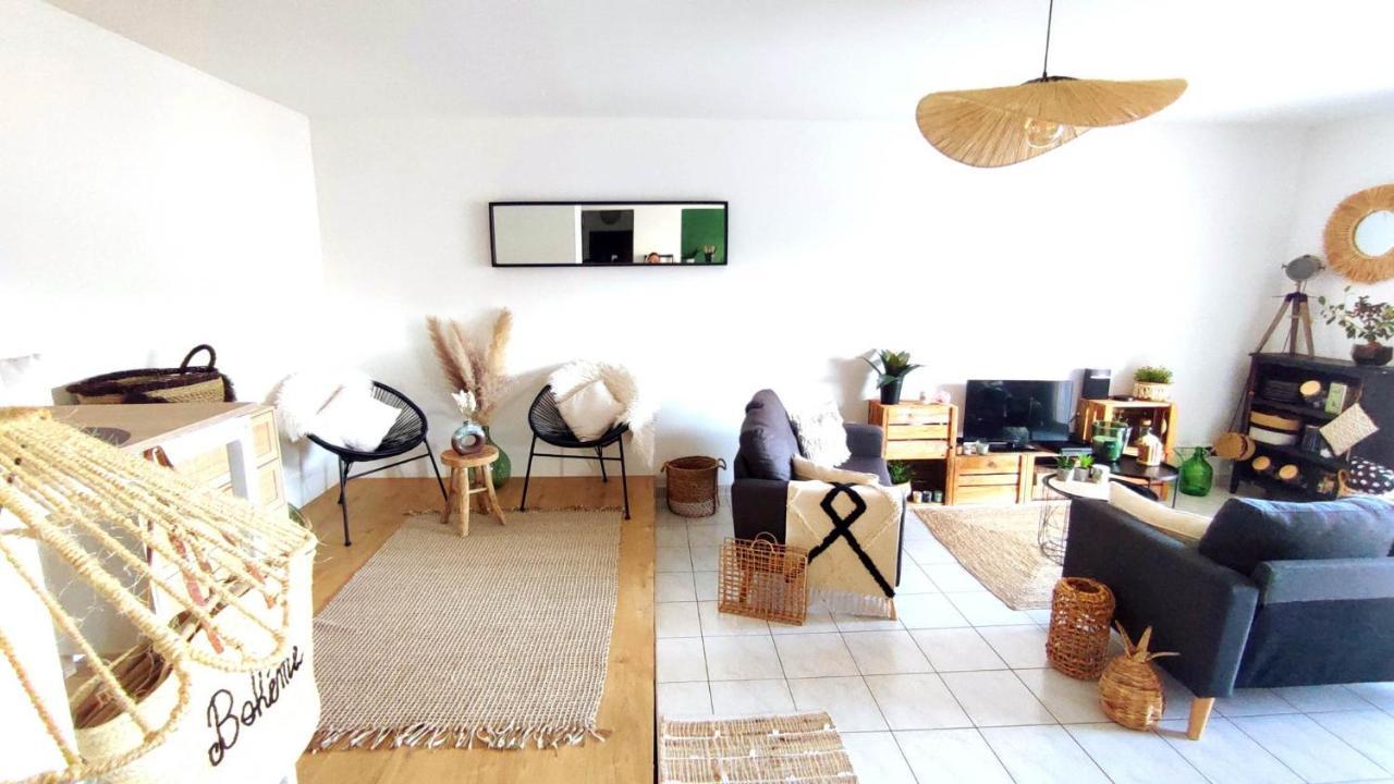 Un Nid D'Amour Apartment Ruoms Exterior photo